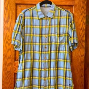 TOMMY BAHAMA M s/s shirt blue front pocket button front EXCELLENT lyocell